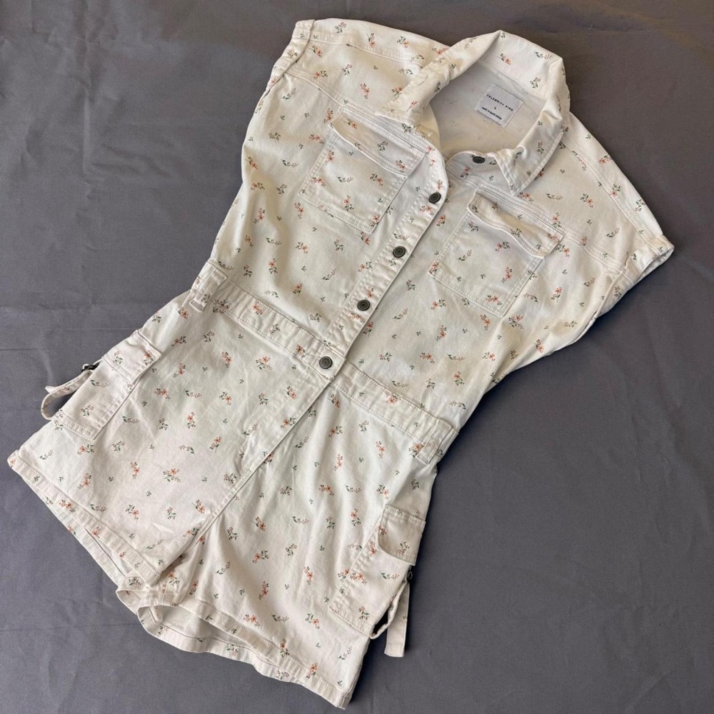 Celebrity Pink Floral Button Down Shirt - Cream
